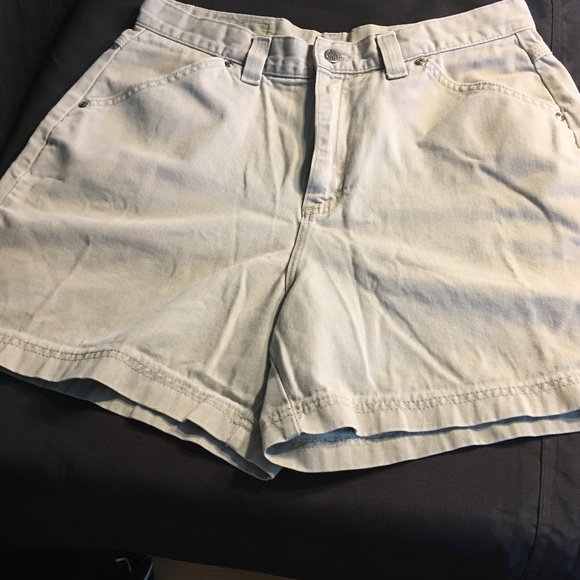 Lee Pants - EUC Woman's Lee Riders Khakis Shorts size 14M